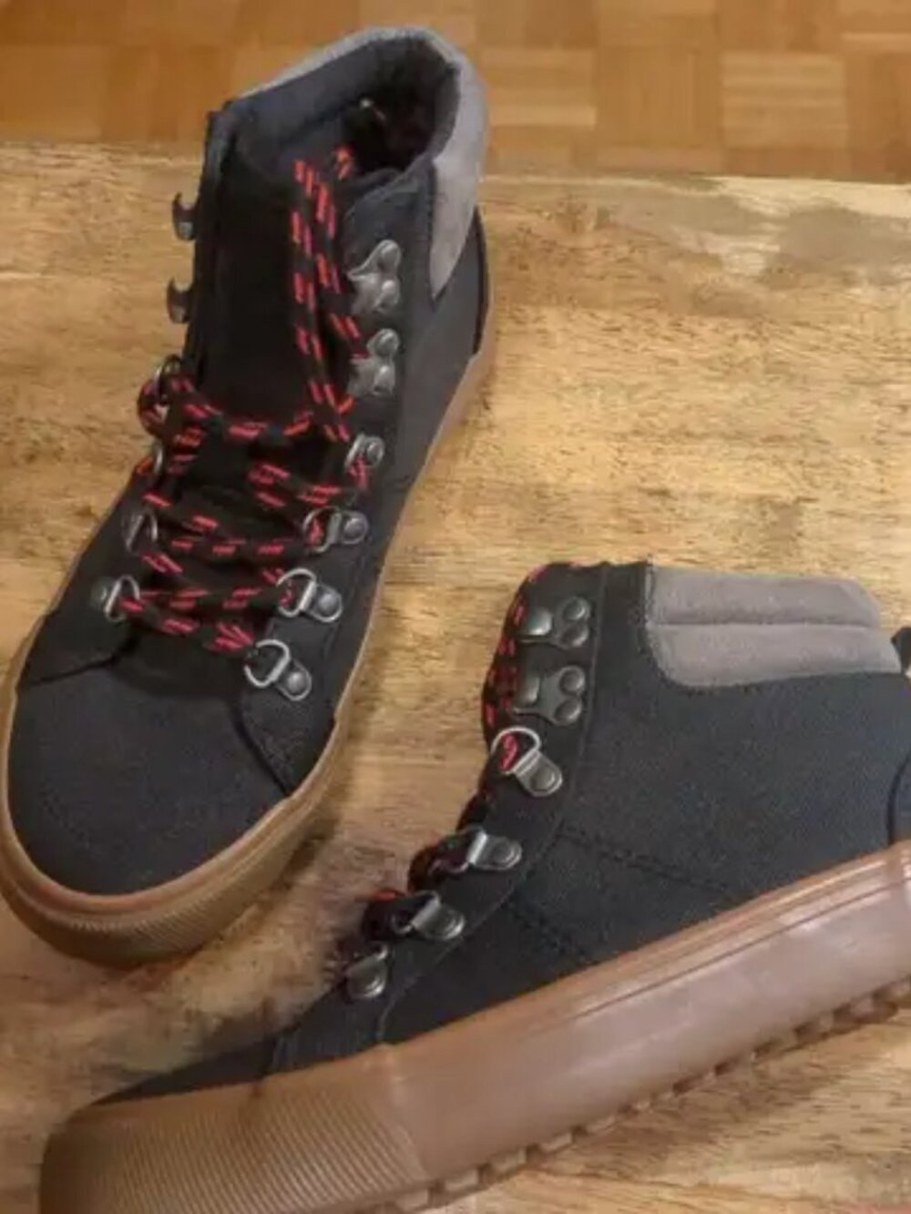 Old Navy Kid's High-Top Canvas Sneakers for Boys - Size 3